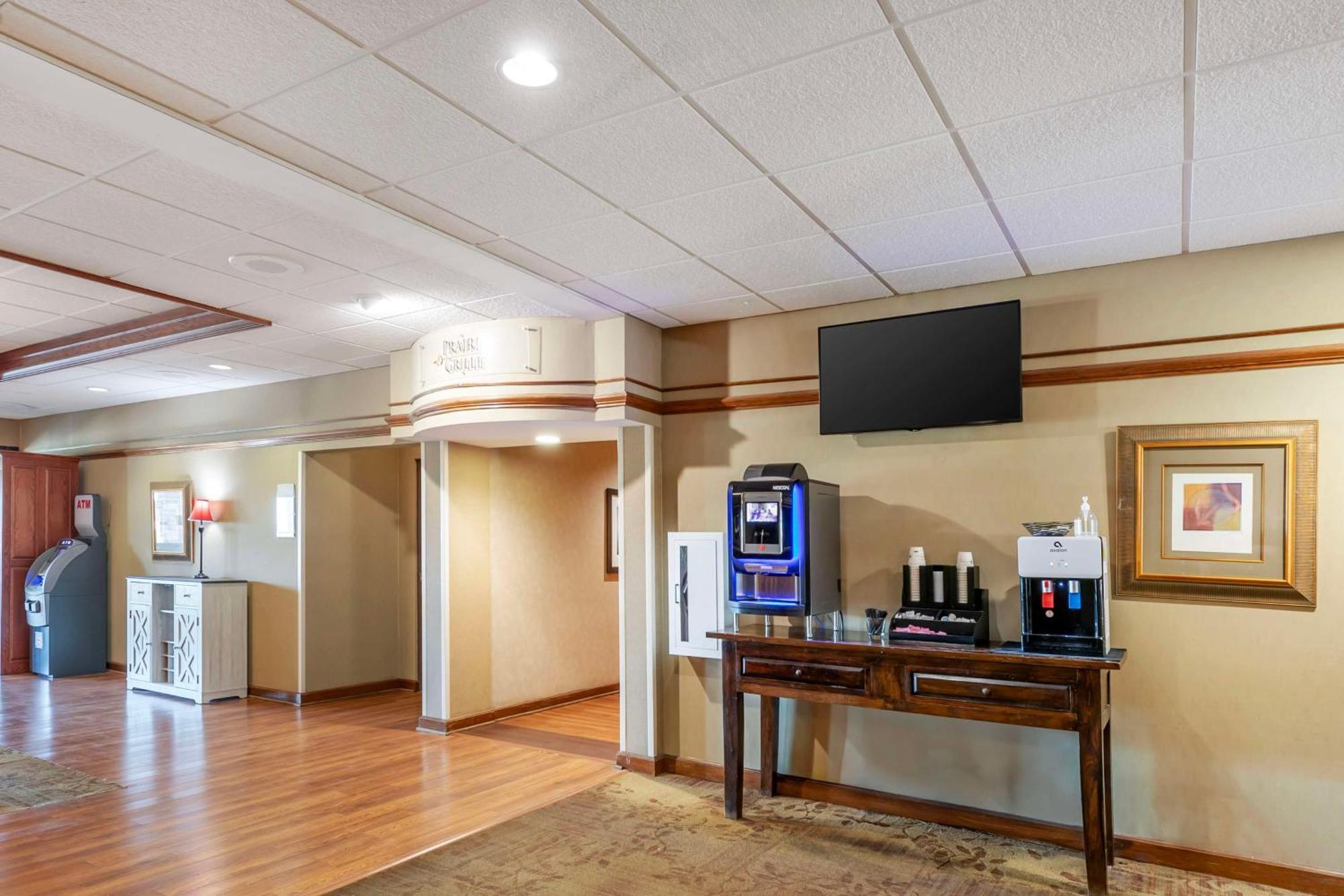 Best Western Plus Steeplegate Inn Davenport Luaran gambar