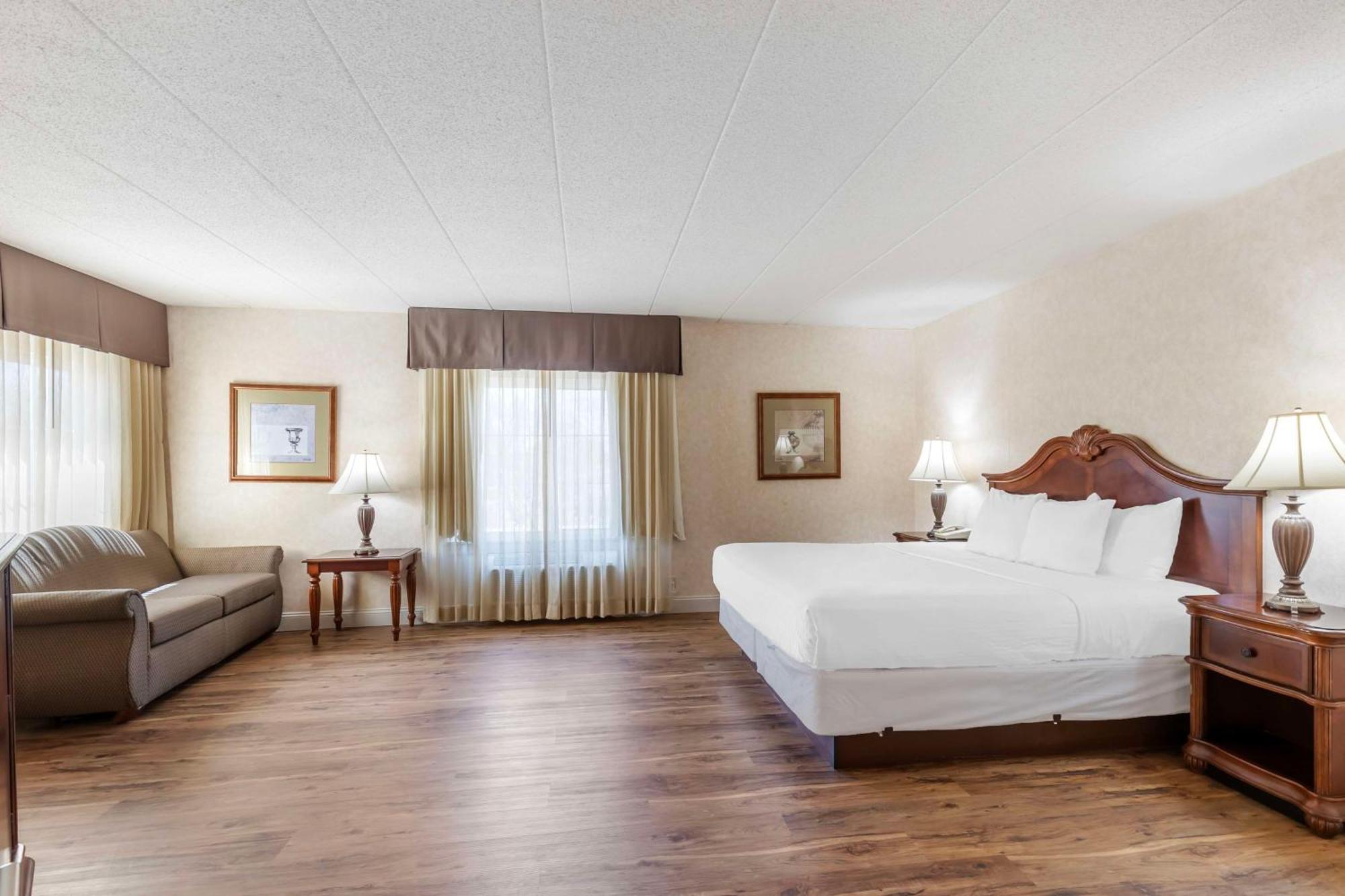 Best Western Plus Steeplegate Inn Davenport Luaran gambar